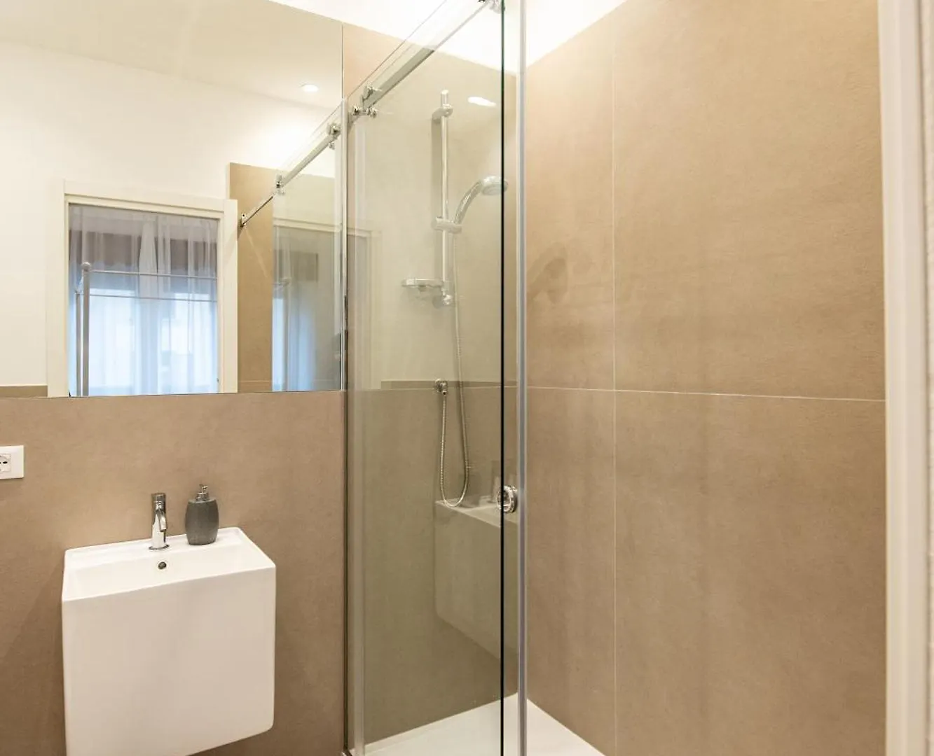 Accordi Suite Al Politeama Palermo Guest house